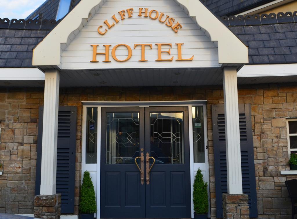 Hotel The Cliff House 3*